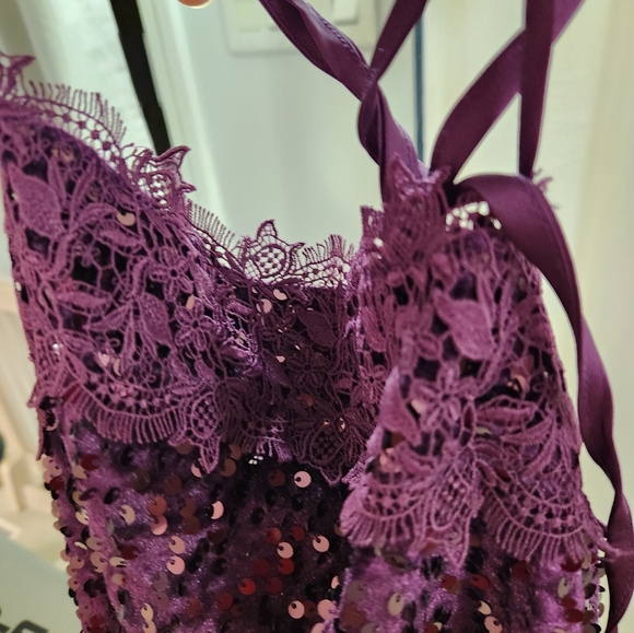 Free People Women Burgundy Sequin Blouse, new with tags (NWT), size XS - Picture 7 of 7